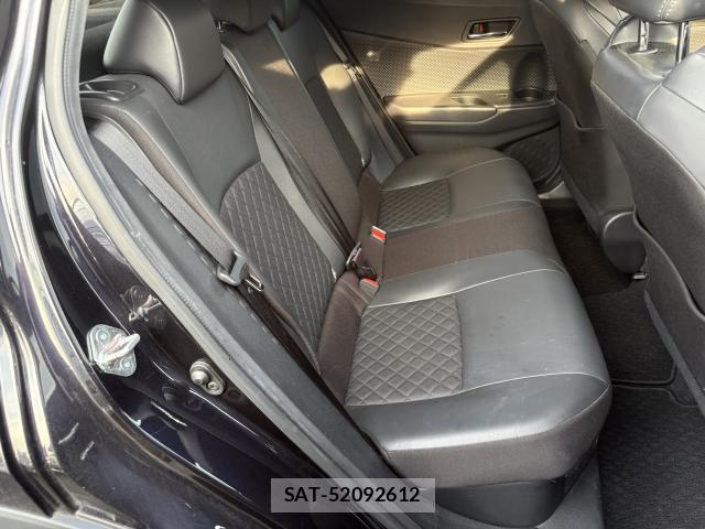 Toyota C-HR 2022-02 8003392-8