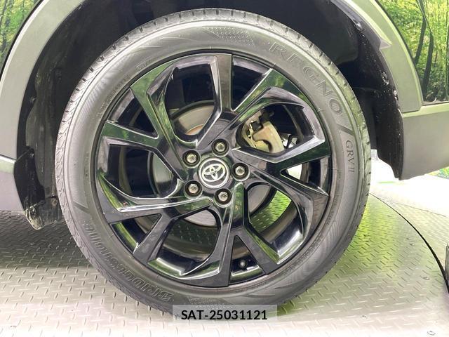 Toyota C-HR 2019-03 8005053-14