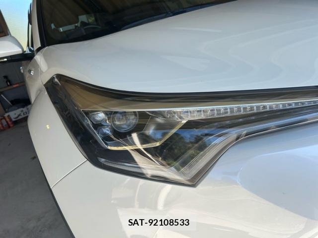 Toyota C-HR 2017-06 8005587-12