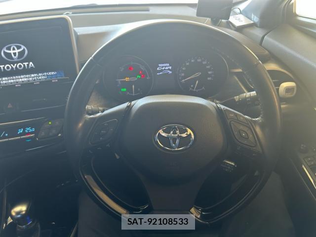 Toyota C-HR 2017-06 8005587-15