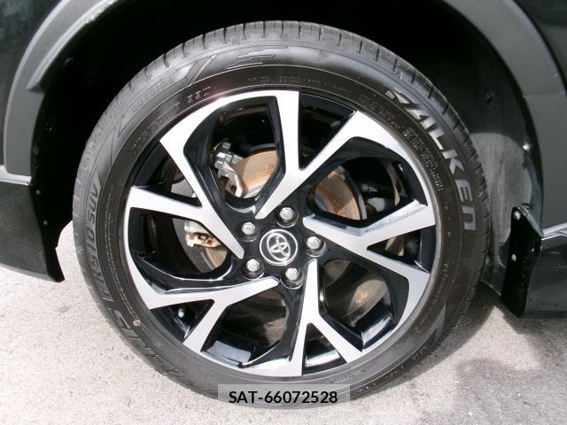 Toyota C-HR 2017-09 8005718-8