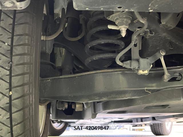 Toyota C-HR 2018-04 8006381-19