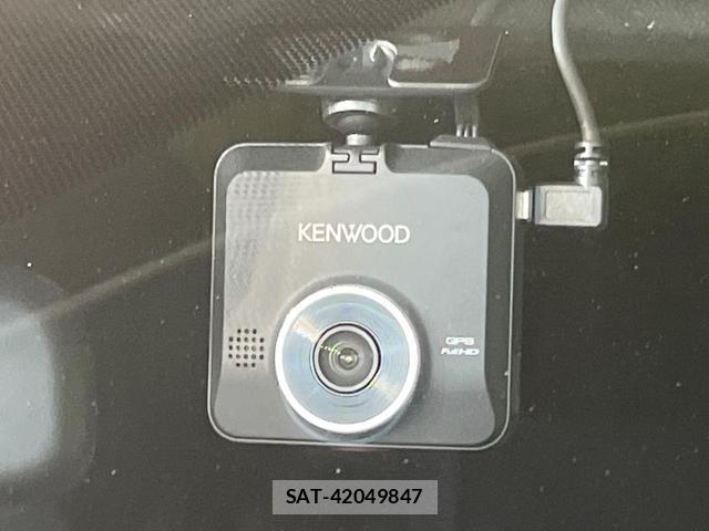Toyota C-HR 2018-04 8006381-5