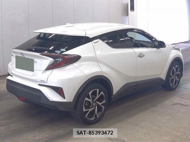 Toyota C-HR 2018-01 8009321-3