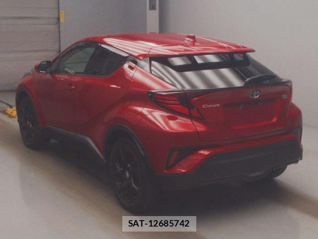 Toyota C-HR 2021-06 8009329-1