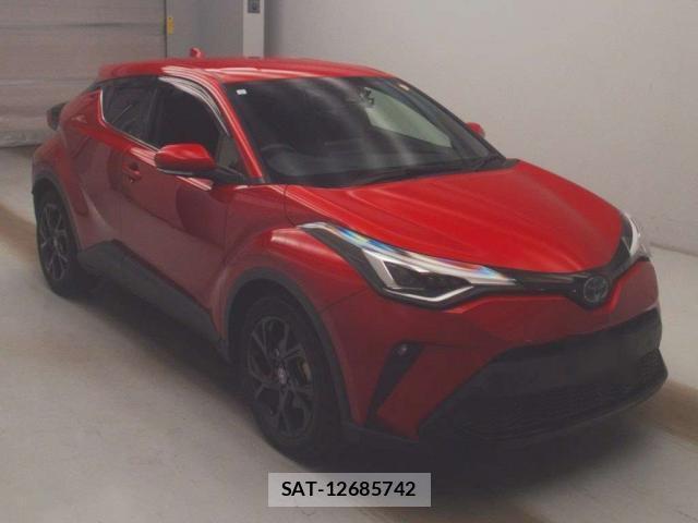 Toyota C-HR 2021-06 8009329-5
