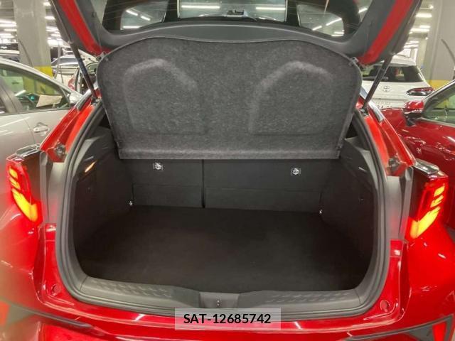 Toyota C-HR 2021-06 8009329-8