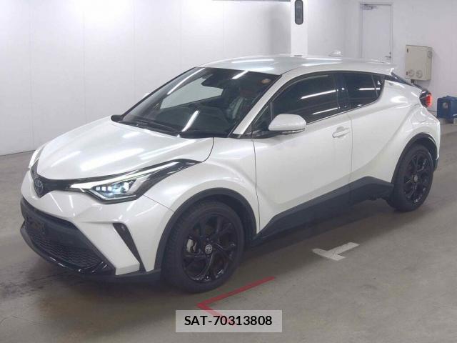 Toyota C-HR 2020-11 8010493-3