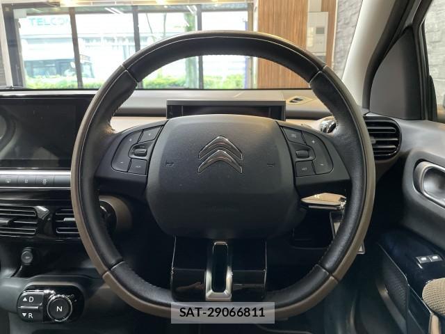 Citroen C4 2017-04 8007483-17