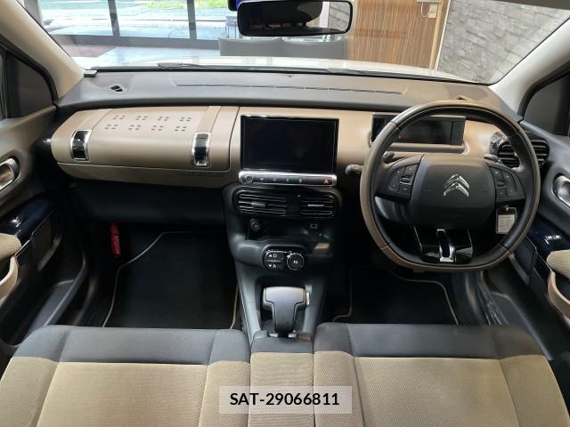 Citroen C4 2017-04 8007483-2
