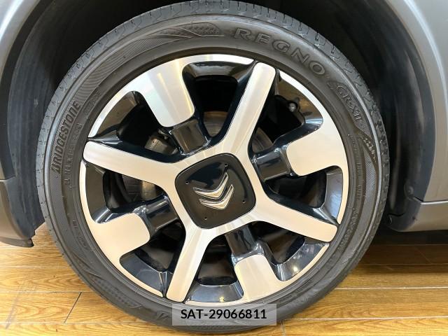 Citroen C4 2017-04 8007483-8
