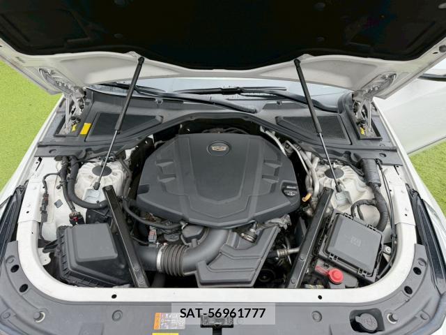 Cadillac CT6 2018-01 8011506-19