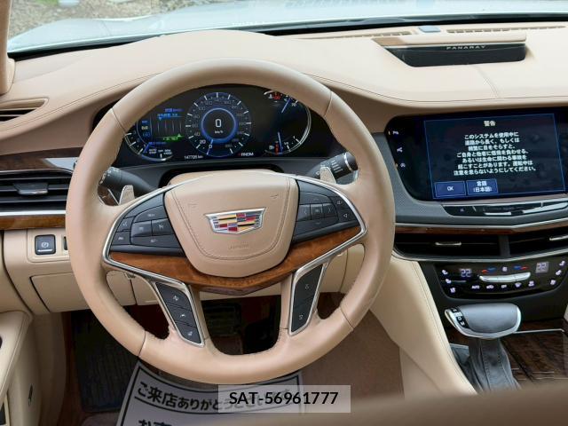 Cadillac CT6 2018-01 8011506-8