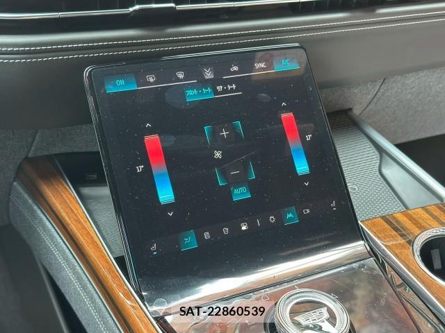 Cadillac ESCALADE 2025-08 8003250-18