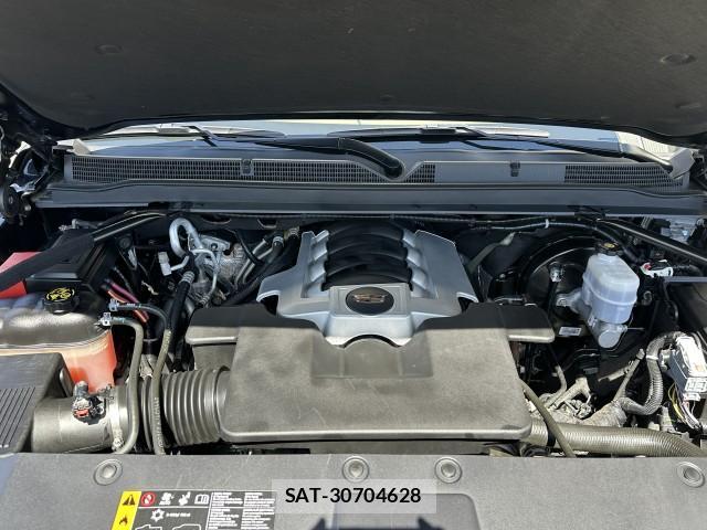 Cadillac ESCALADE 2021-04 8004110-7