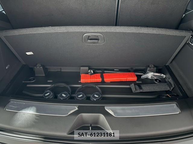 Cadillac ESCALADE 2025-06 8006487-17