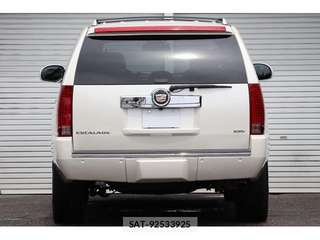 Cadillac ESCALADE 2012-07 8006783-10