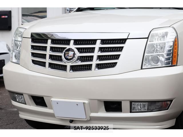 Cadillac ESCALADE 2012-07 8006783-11