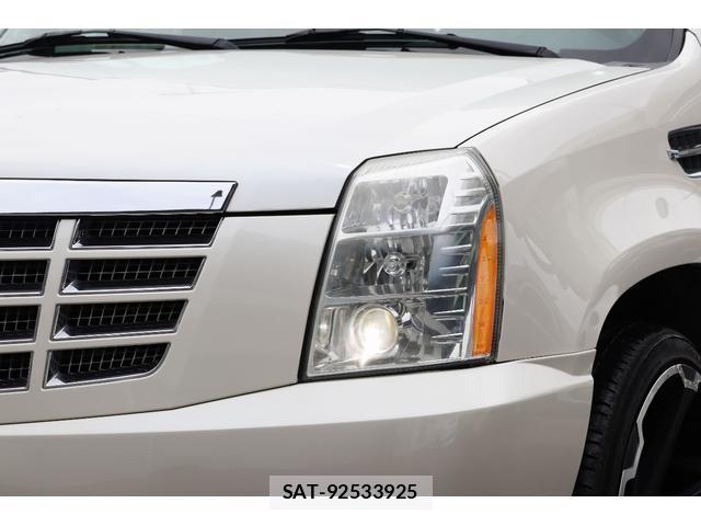Cadillac ESCALADE 2012-07 8006783-12