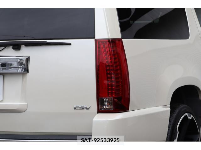 Cadillac ESCALADE 2012-07 8006783-14