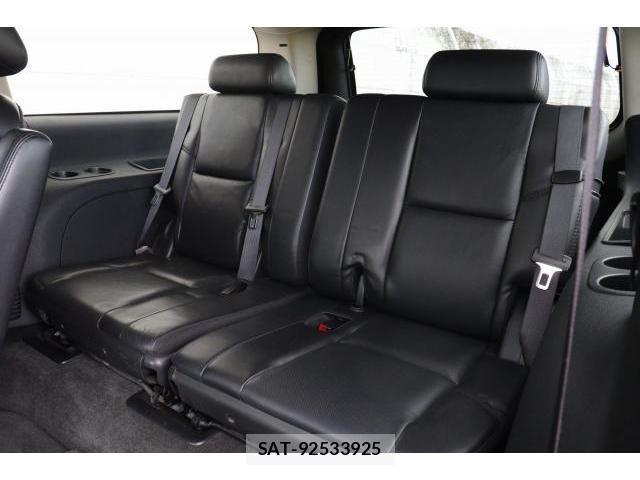 Cadillac ESCALADE 2012-07 8006783-19