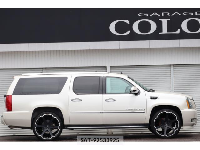 Cadillac ESCALADE 2012-07 8006783-8