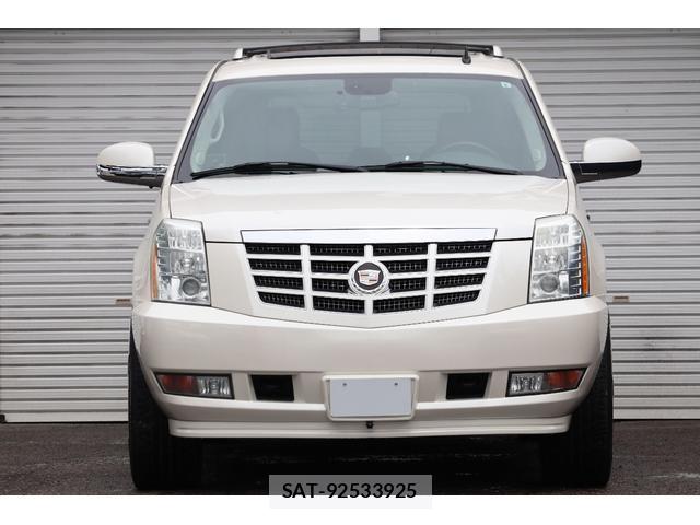 Cadillac ESCALADE 2012-07 8006783-9