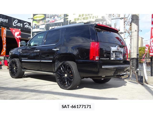 Cadillac ESCALADE 2008 8007002-10
