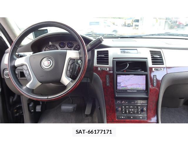 Cadillac ESCALADE 2008 8007002-15