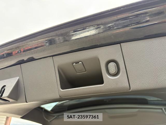 Cadillac ESCALADE 2014-10 8007250-14