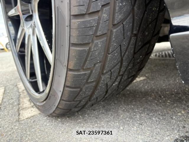Cadillac ESCALADE 2014-10 8007250-17