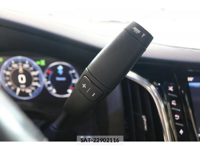 Cadillac ESCALADE 2015-01 8010459-15