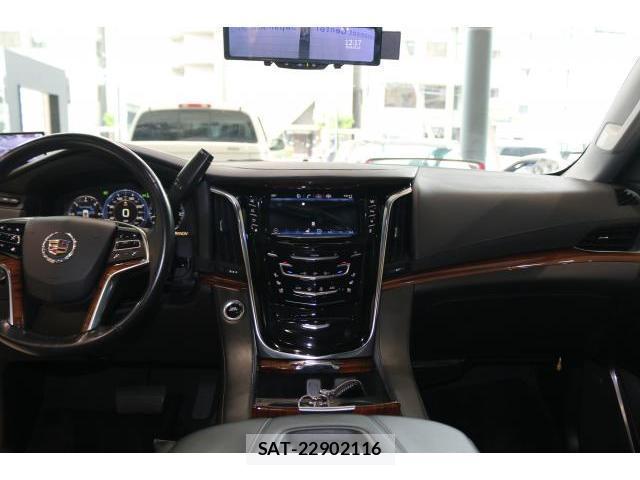 Cadillac ESCALADE 2015-01 8010459-2
