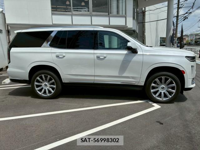Cadillac ESCALADE 2022-03 8011246-3