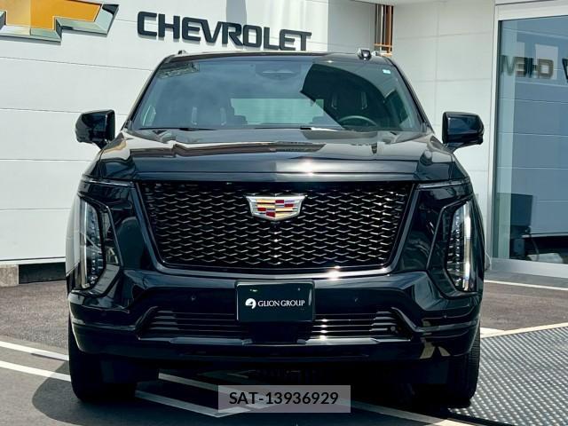 Cadillac ESCALADE 2025-05 8011248-1