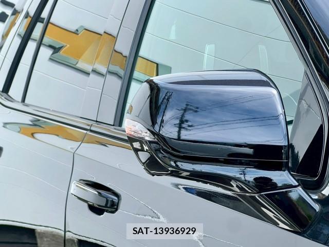 Cadillac ESCALADE 2025-05 8011248-18