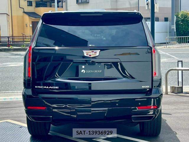 Cadillac ESCALADE 2025-05 8011248-7