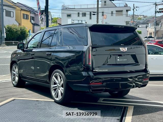 Cadillac ESCALADE 2025-05 8011248-8