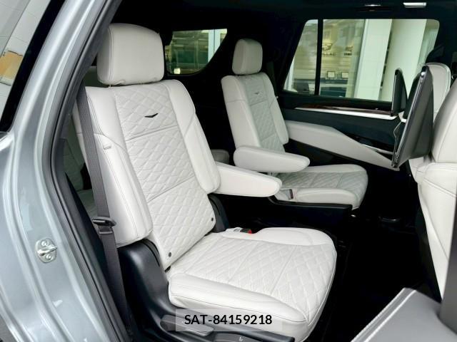 Cadillac ESCALADE 2025-09 8011253-15