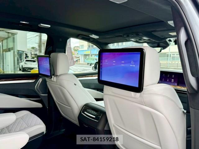 Cadillac ESCALADE 2025-09 8011253-17