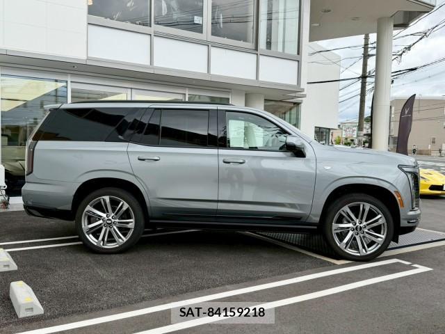 Cadillac ESCALADE 2025-09 8011253-3