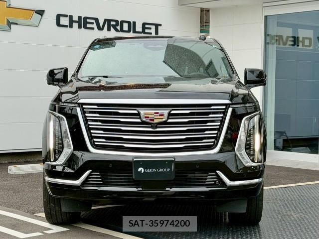 Cadillac ESCALADE 2025-06 8011261-1