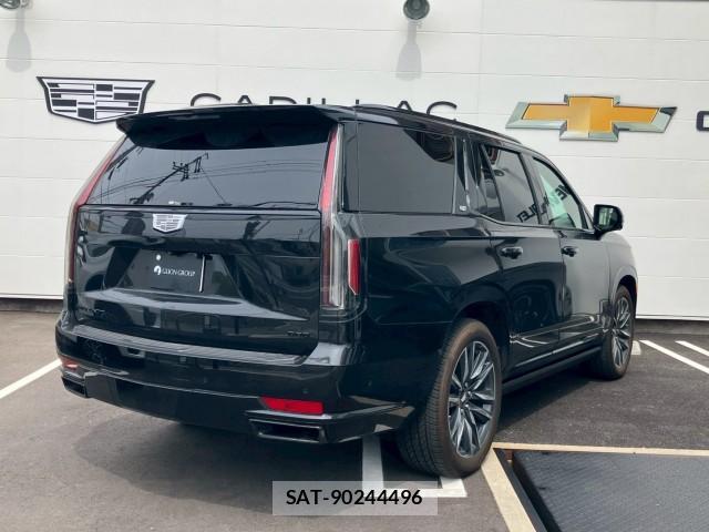 Cadillac ESCALADE 2023-11 8011262-6