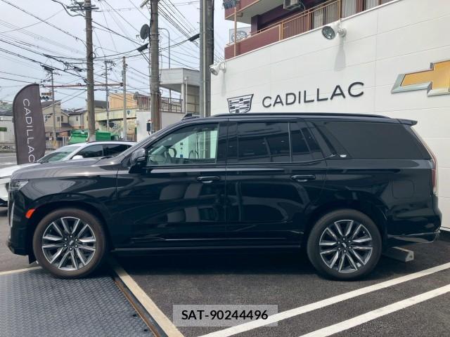 Cadillac ESCALADE 2023-11 8011262-8