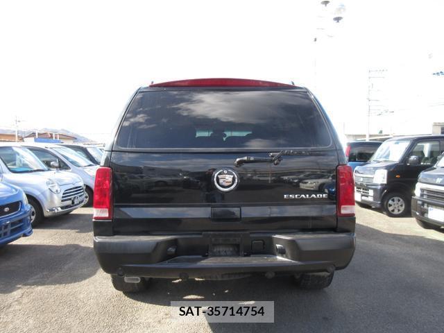 Cadillac ESCALADE 2007-08 8011490-1