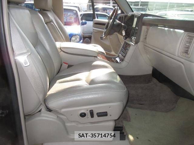 Cadillac ESCALADE 2007-08 8011490-6