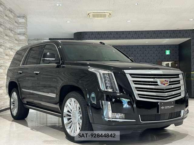 Cadillac ESCALADE 2016-12 8012649-0
