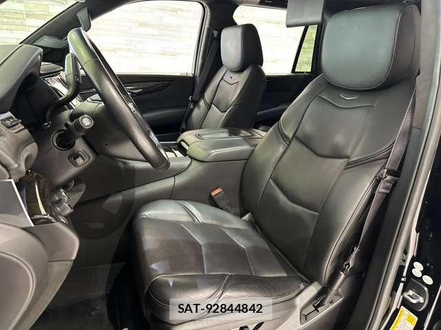 Cadillac ESCALADE 2016-12 8012649-2