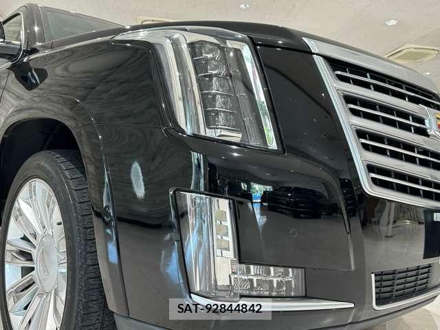 Cadillac ESCALADE 2016-12 8012649-9