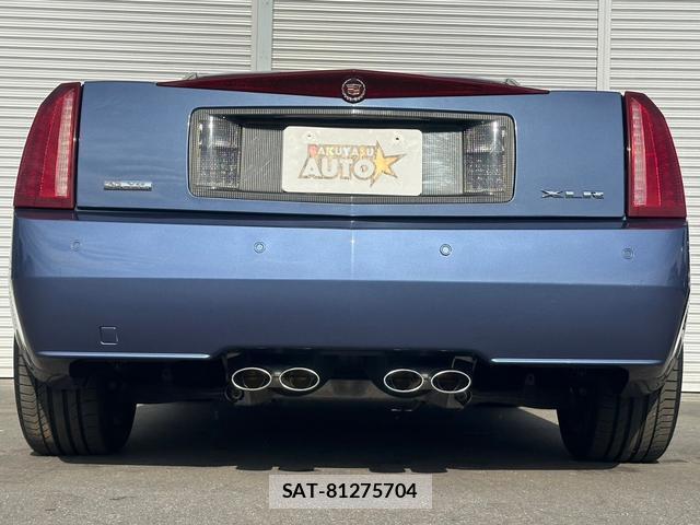 Cadillac XLR 2006 8012140-13